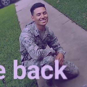 Meet your Posher, Alex